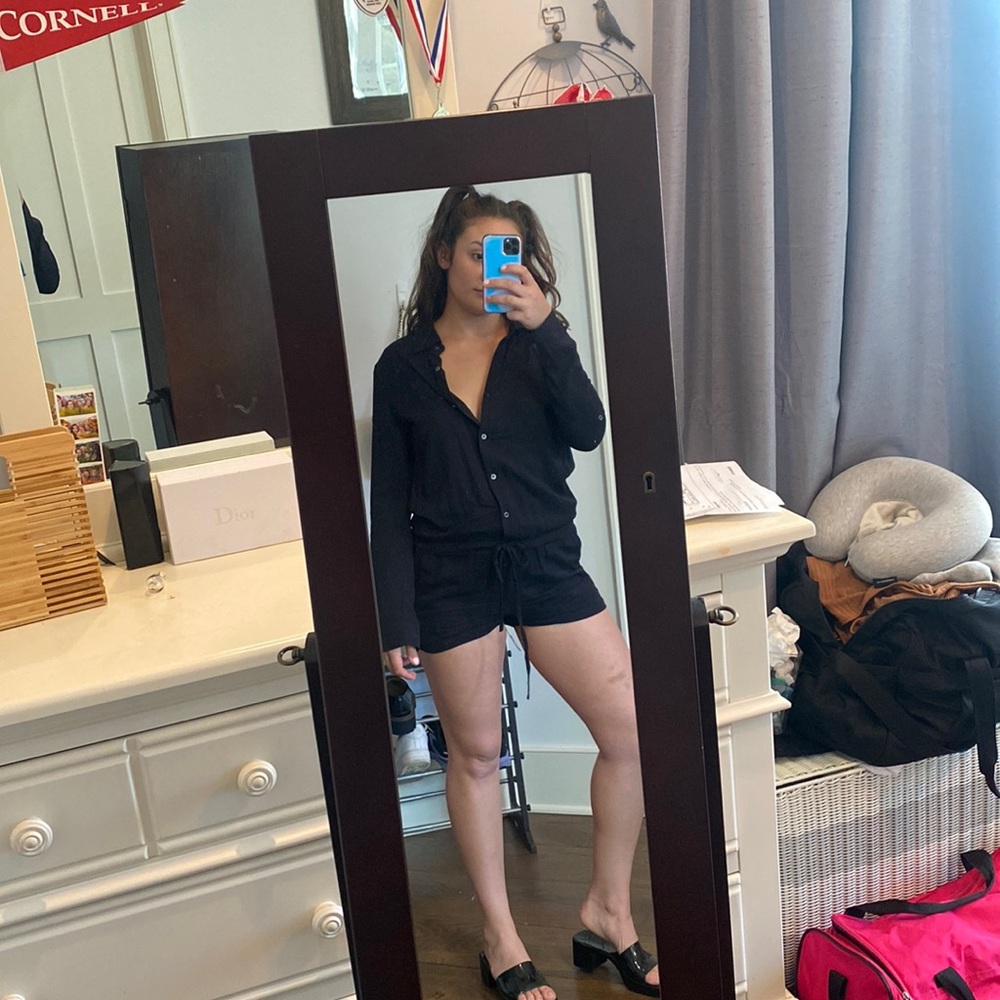 Black shorts jumpsuit from Mixology size small